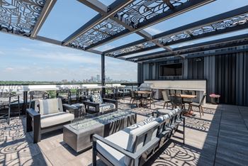 Rooftop skydeck